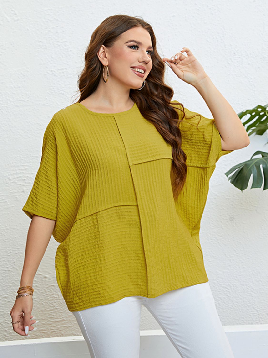 Plus Size Seam Detail Half Sleeve Top